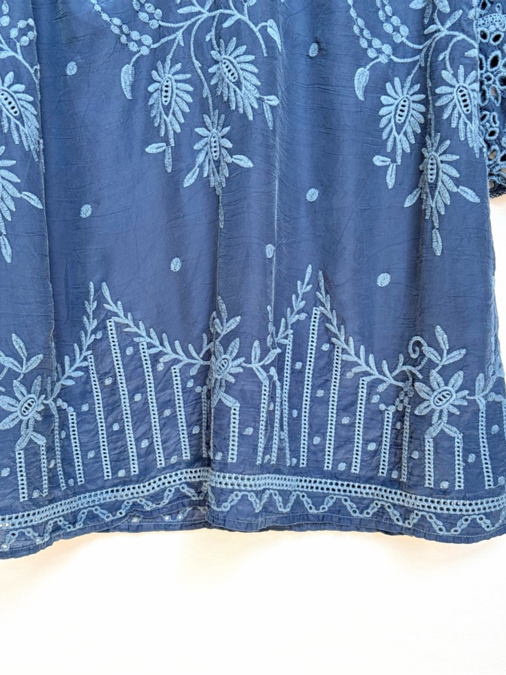Johnny Was Conner Dress Sz M Indigo Blue Floral Eyelet Embroidered Boho Chic - Picture 14 of 16